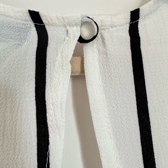 Flowy romper - Picture 4 of 7